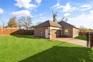 3301 Hanger Ave, Fort Worth, TX 76105 - Photo 38