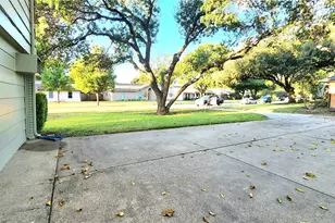 1911 Greenhaven Dr, Richardson, TX 75080 - Photo 38