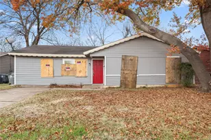 725 Emberwood Dr, Dallas, TX 75232 - Photo 2