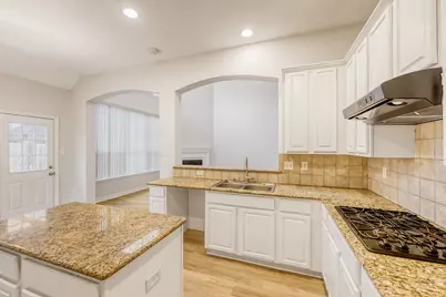 5747 Appalossa Drive, Grand Prairie, TX 75052 - Photo 12