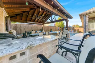 1001 W Bluff Way, Roanoke, TX 76262 - Photo 34