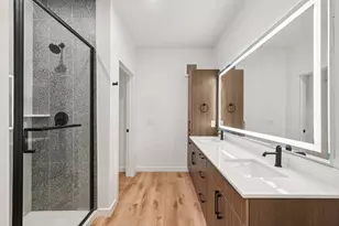 2016 S Ervay St, Dallas, TX 75215 - Photo 18