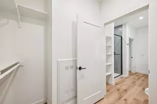 2016 S Ervay St, Dallas, TX 75215 - Photo 22