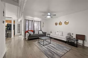 525 Towne House Ln, Richardson, TX 75081 - Photo 8