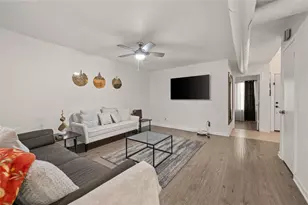 525 Towne House Ln, Richardson, TX 75081 - Photo 6