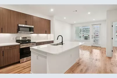2016 S Ervay Street #B1, Dallas, TX 75215 - Photo 8