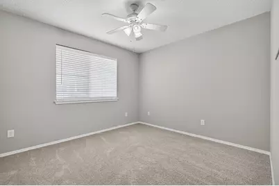 4717 Barnhill Lane, Fort Worth, TX 76135 - Photo 18