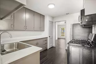 209 Kessler Dr, Granbury, TX 76048 - Photo 12