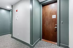 5055 Addison Cir, Addison, TX 75001 - Photo 4