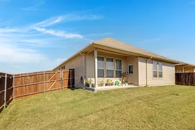 1000 Kirkham Way, Fort Worth, TX 76247 - Photo 16