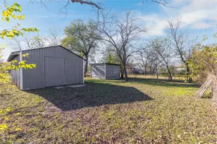 1112 W Baker St, Brownwood, TX 76801 - Photo 22