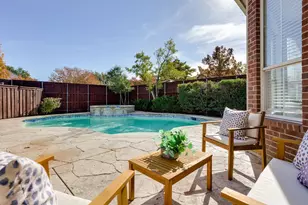 696 Hollow Cir, Coppell, TX 75019 - Photo 32