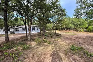 109 Summers Cir, Azle, TX 76020 - Photo 28