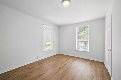 210 N 5th Avenue, Denison, TX 75021 - Photo 16