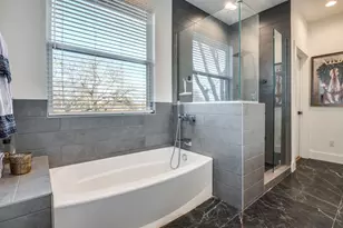 324 S Main St, Cedar Hill, TX 75104 - Photo 8