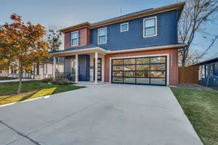 324 S Main St, Cedar Hill, TX 75104 - Photo 1