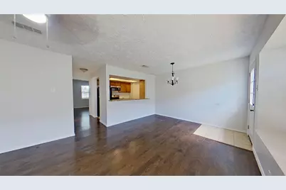 57 W Townhouse Lane #18, Grand Prairie, TX 75052 - Photo 12