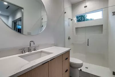 2315 Hawthorne Avenue, Dallas, TX 75219 - Photo 6