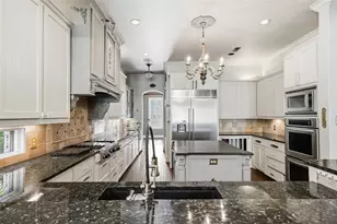 4062 Bunting Ave, Fort Worth, TX 76107 - Photo 12