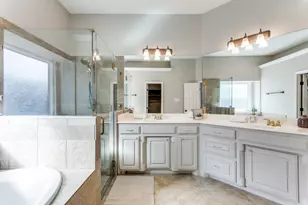 635 Wyndham Cir, Keller, TX 76248 - Photo 10