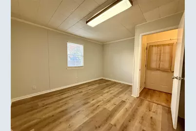 5721 Carolyn Drive, North Richland Hills, TX 76180 - Photo 12