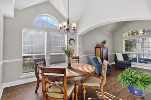 1137 Christopher Ln, Lewisville, TX 75077 - Photo 10