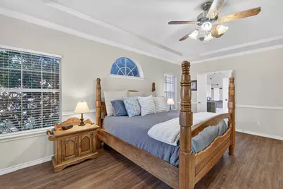 1137 Christopher Lane, Lewisville, TX 75077 - Photo 4