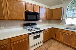 308 Sierra Way, Cedar Hill, TX 75104 - Photo 8