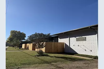 2627 Douglas Avenue #115, Dallas, TX 75219 - Photo 2