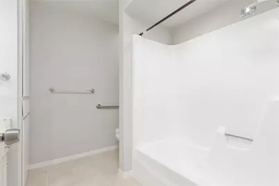 9142 Emberglow Lane, Dallas, TX 75243 - Photo 18