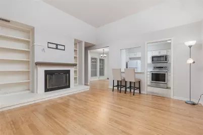 9142 Emberglow Lane, Dallas, TX 75243 - Photo 4