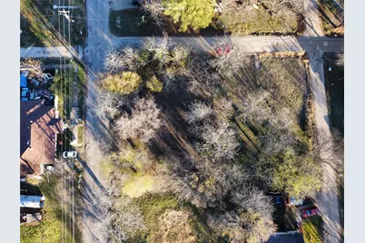 330 E Waco Avenue, Cooper, TX 75432 - Photo 1