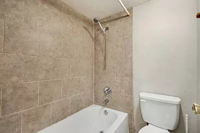 671 Stonewall Drive, Grand Prairie, TX 75052 - Photo 16