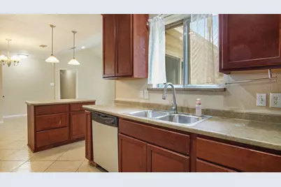 7600 Silveridge Drive, Fort Worth, TX 76133 - Photo 12