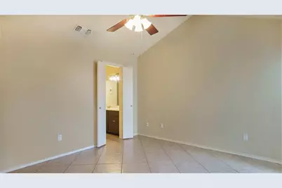 7600 Silveridge Drive, Fort Worth, TX 76133 - Photo 14