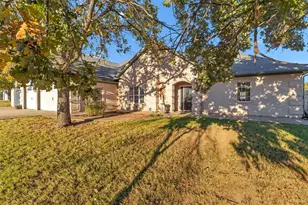 2801 Weylene Paseo, Granbury, TX 76049 - Photo 4