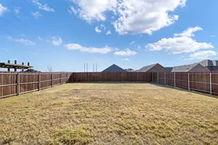 612 Gracious Gln, Lavon, TX 75166 - Photo 4