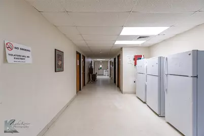 1109 Oak Street, Abilene, TX 79602 - Photo 14