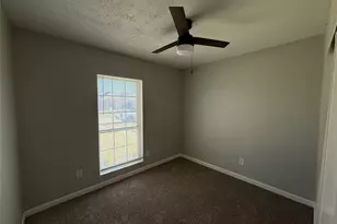 375 Ancestry Ln, Dallas, TX 75217 - Photo 10