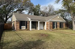 375 Ancestry Ln, Dallas, TX 75217 - Photo 2