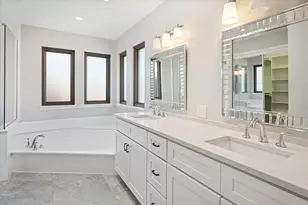 4409 Bentley Dr, Plano, TX 75093 - Photo 18