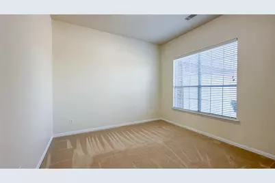 5312 Hockley Drive, Grand Prairie, TX 75052 - Photo 6