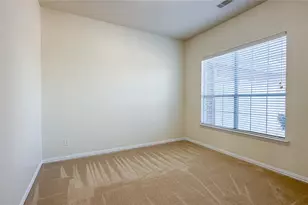 5312 Hockley Dr, Grand Prairie, TX 75052 - Photo 6