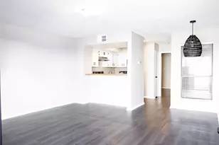1704 Baird Farm Cir, Arlington, TX 76006 - Photo 2