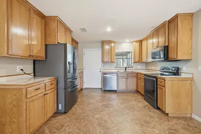 1710 Alamo Court, Clyde, TX 79510 - Photo 10