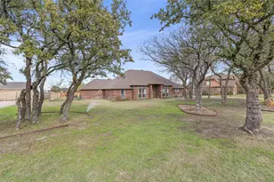 117 S Fork Dr, Weatherford, TX 76087 - Photo 2