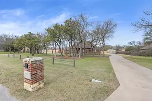 117 S Fork Dr, Weatherford, TX 76087 - Photo 4