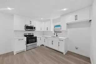 11505 Oak Tree Rd, Balch Springs, TX 75180 - Photo 12