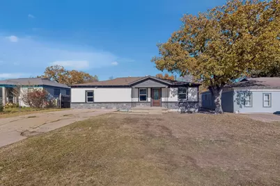 11505 Oak Tree Road, Balch Springs, TX 75180 - Photo 2