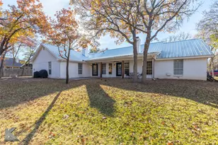 405 Paisano Dr, Clyde, TX 79510 - Photo 36